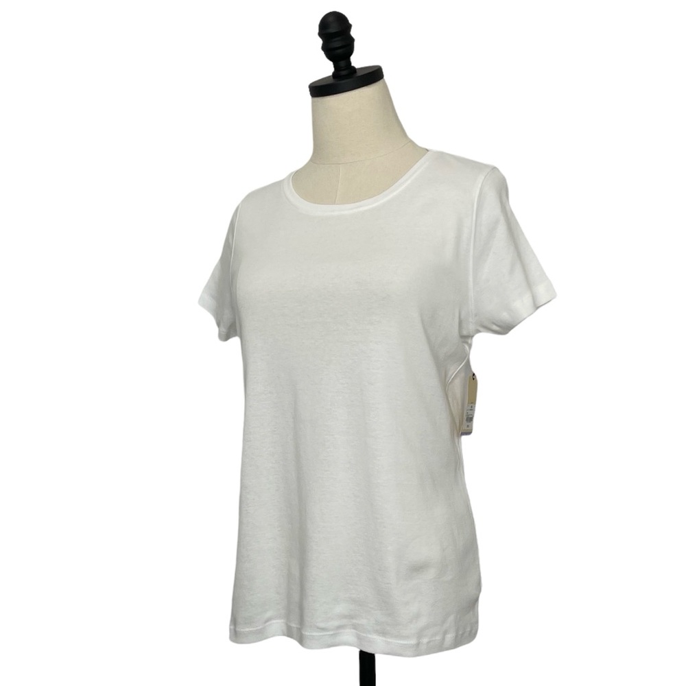 St. John’s Bay White Short Sleeve T-shirt NWT Size Petite Medium